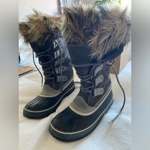 Sorel winter boots- waterproof
